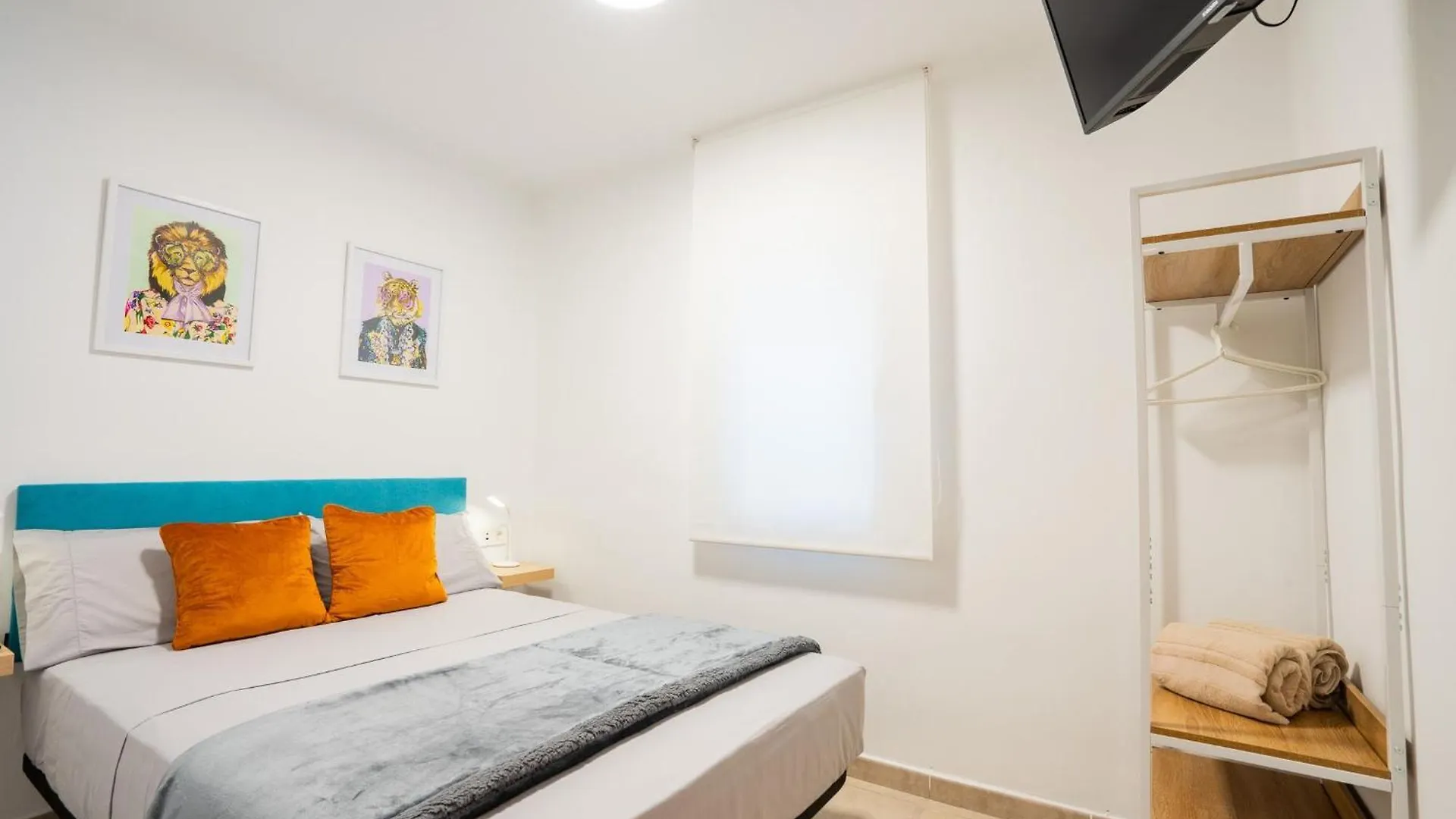 Home365 Barbera Del Valles Barcelona 0*,  Spain