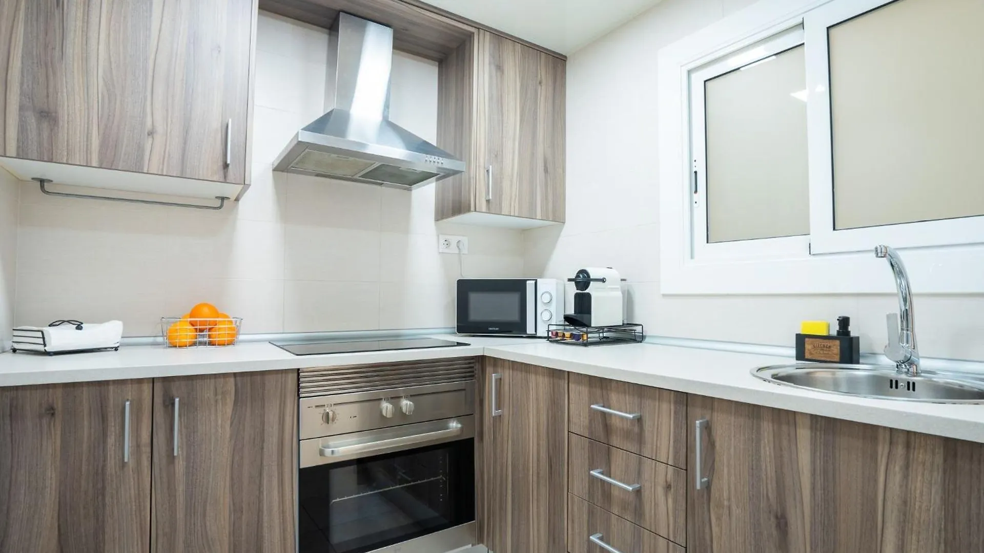 Home365 Barbera Del Valles Barcelona